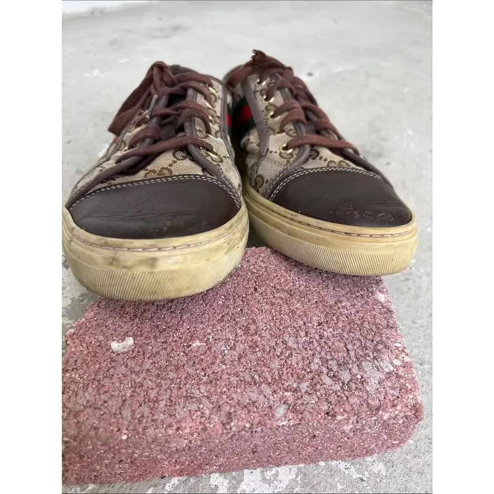 Gucci supreme tennis shoes